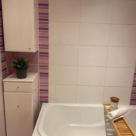 Apartment Satys